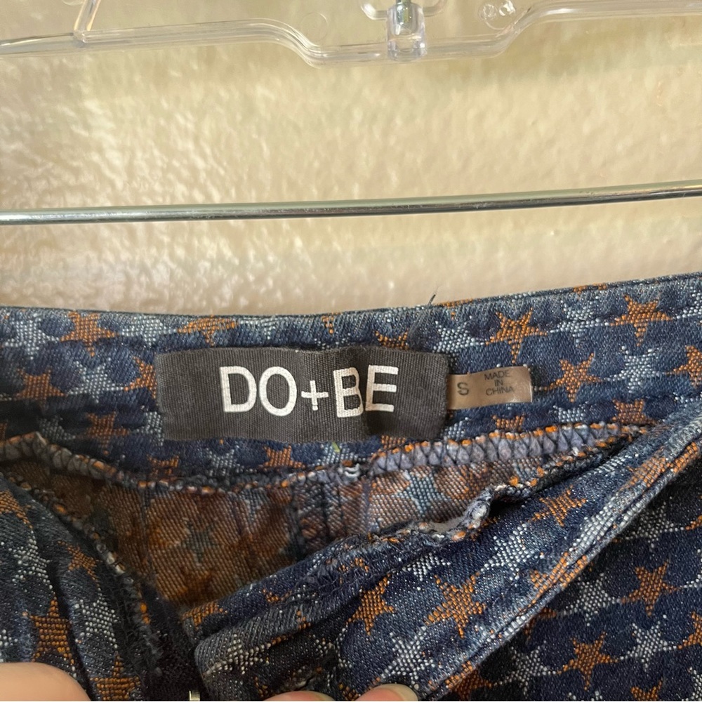 Do + Be Star Print Flare Pants size S - Picture 6 of 8